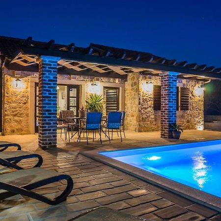 Holiday Home Sandra Sukošan Zewnętrze zdjęcie