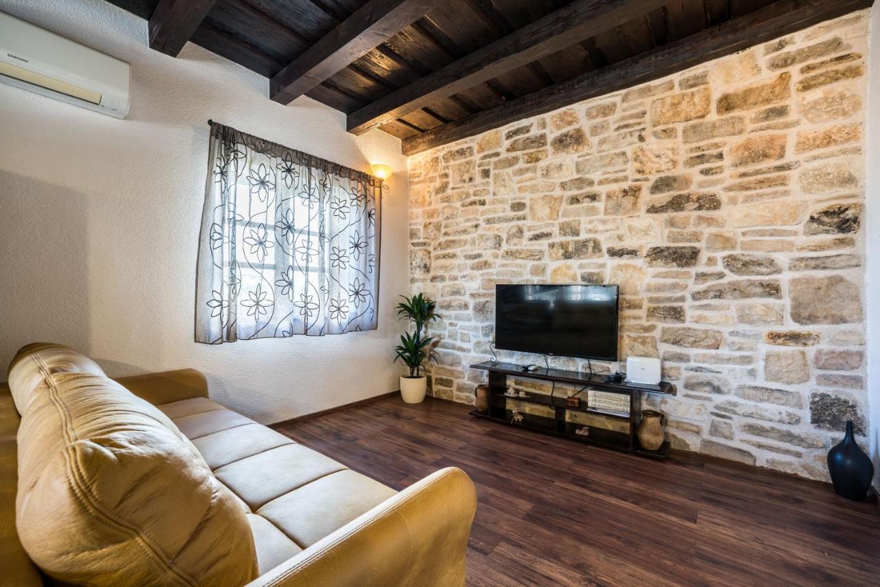 Holiday Home Sandra Sukošan Zewnętrze zdjęcie