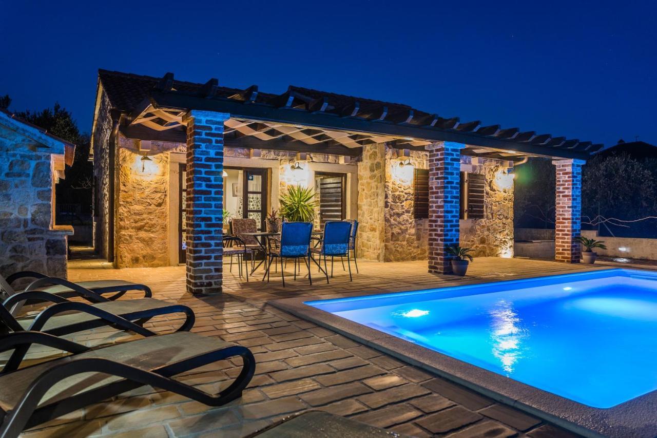 Holiday Home Sandra Sukošan Zewnętrze zdjęcie