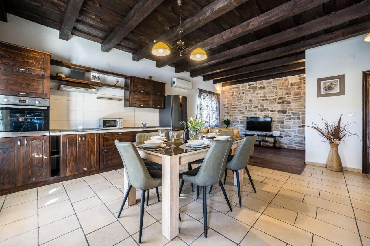 Holiday Home Sandra Sukošan Zewnętrze zdjęcie